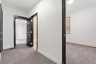 42 Cowan St, Pittsburgh, PA 15211 - Photo 14