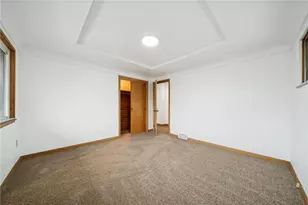 600 Lewis Ave, Jeannette, PA 15644 - Photo 18