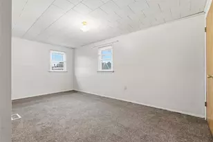 702 McKinley Ave, Vandergrift, PA 15629 - Photo 28