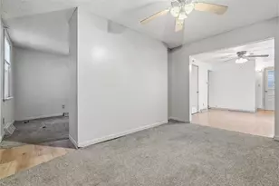 702 McKinley Ave, Vandergrift, PA 15629 - Photo 12