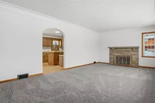 270 Kentucky Dr, Lower Burrell, PA 15068 - Photo 6