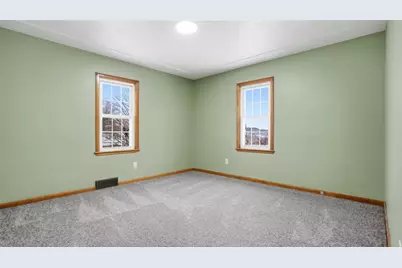 270 Kentucky Drive, Lower Burrell, PA 15068 - Photo 14