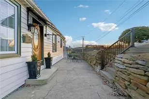 1011 Mace St, Southwest Greensburg Boro, PA 15601 - Photo 6