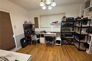 227 Thornwood Dr, Canonsburg, PA 15317 - Photo 8