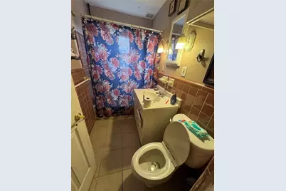 227 Thornwood Dr, Canonsburg, PA 15317 - Photo 12