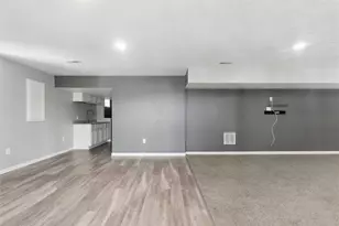 612 Setter Ln, Jefferson Hills, PA 15025 - Photo 8