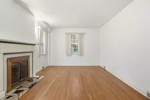 2339 Collins Rd, Pittsburgh, PA 15235 - Photo 12