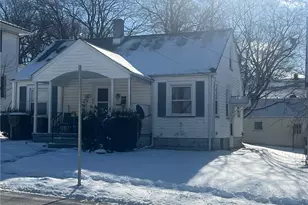 482 Meek St, Sharon, PA 16146 - Photo 2