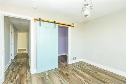 738 Gallion Ave, Pittsburgh, PA 15226 - Photo 12