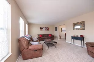 111 Naughton Cir, Forward Township, PA 16033 - Photo 12