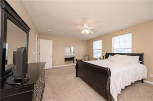 111 Naughton Cir, Forward Township, PA 16033 - Photo 14