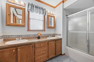 102 Bradford Park Rd, Economy, PA 15005 - Photo 26