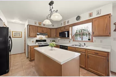 102 Bradford Park Rd, Economy, PA 15005 - Photo 18