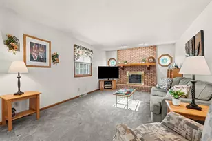 102 Bradford Park Rd, Economy, PA 15005 - Photo 10