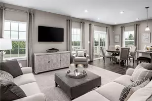 1049 Black Sands Dr, Penn Twp, PA 15644 - Photo 4