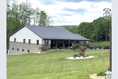 189 Josh Dr, Montgomery-Grant, PA 15742 - Photo 2