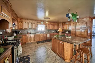 189 Josh Dr, Montgomery-Grant, PA 15742 - Photo 8