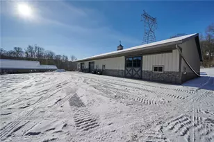 189 Josh Dr, Montgomery-Grant, PA 15742 - Photo 38