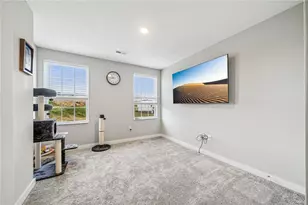 222 Victoria Dr, Pittsburgh, PA 15239 - Photo 32