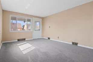 2119 McMinn St, Aliquippa, PA 15001 - Photo 18