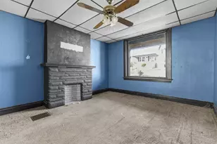 256 E Meyers St, Pittsburgh, PA 15210 - Photo 22