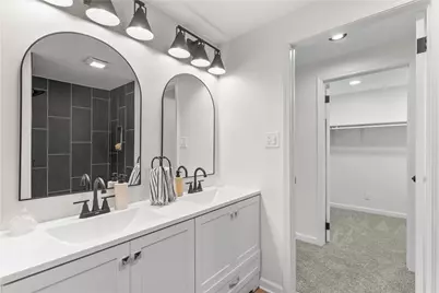 704 Heath St, Buena Vista, PA 15018 - Photo 32