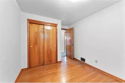 206 S Thompson Lane, Hempfield Township, PA 15642 - Photo 24