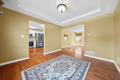 304 Northglen, Adams Township, PA 15044 - Photo 8