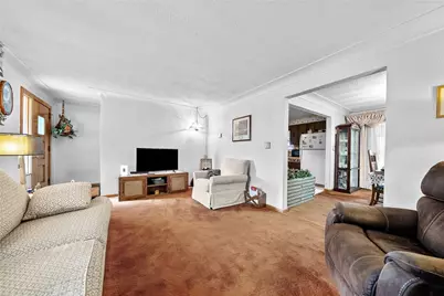 10451 Primrose Dr, North Huntingdon, PA 15642 - Photo 10