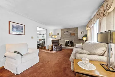 10451 Primrose Dr, North Huntingdon, PA 15642 - Photo 8