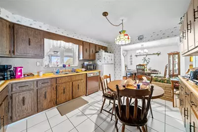 10451 Primrose Dr, North Huntingdon, PA 15642 - Photo 16