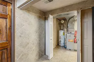 4642 Mt Troy Rd Ext, Pittsburgh, PA 15214 - Photo 28