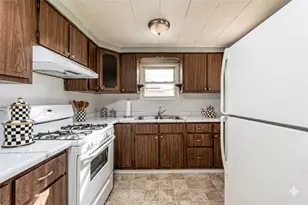 2112 Dalton, McKeesport, PA 15132 - Photo 10