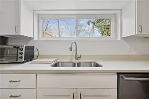 725 - 726 McLain St, Pittsburgh, PA 15210 - Photo 18