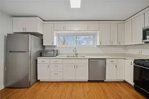 725 - 726 McLain St, Pittsburgh, PA 15210 - Photo 16