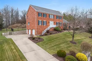 1012 Franklin Ct, Jefferson Hills, PA 15025 - Photo 2