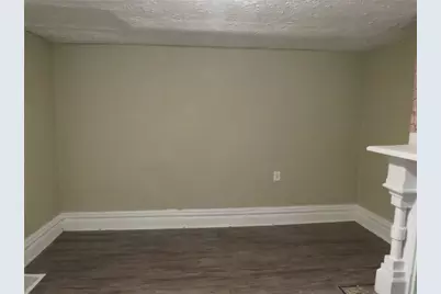 2441 Glen Mawr St, Pittsburgh, PA 15204 - Photo 10