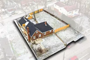 8 Esther St, Pittsburgh, PA 15227 - Photo 2