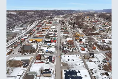 1202 5th Ave, New Brighton, PA 15066 - Photo 2