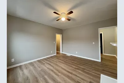 325 8th Ave, New Brighton, PA 15066 - Photo 16