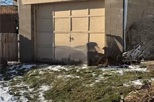 438 New York Ave, Rochester, PA 15074 - Photo 4