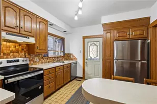 1910 Ridge Ave, Arnold, PA 15068 - Photo 18