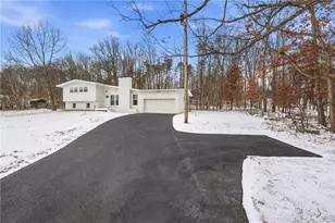 284 Myoma Rd, Adams Township, PA 16046 - Photo 2