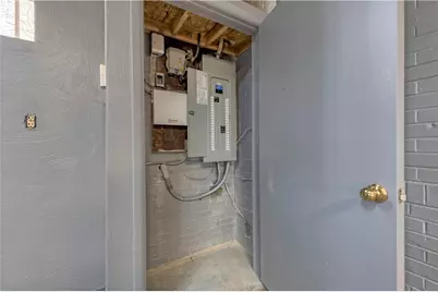 6781 State Route 30, Hempfield Township, PA 15644 - Photo 24