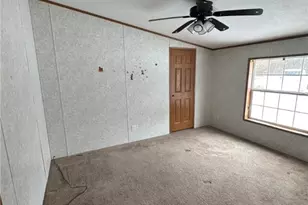 143 W Beechwood Rd, Bessemer, PA 16112 - Photo 6