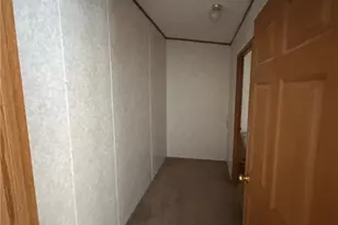 143 W Beechwood Rd, Bessemer, PA 16112 - Photo 12