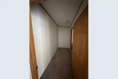 143 W Beechwood Rd, Bessemer, PA 16112 - Photo 12