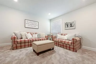 409 Spruce Ln, North Strabane, PA 15317 - Photo 32