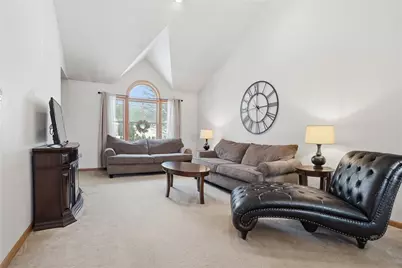 202 Holyoke Rd, Center Township, PA 16001 - Photo 20