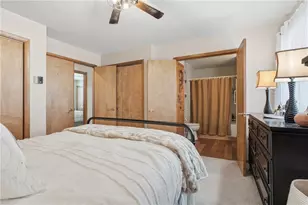 202 Holyoke Rd, Center Township, PA 16001 - Photo 32